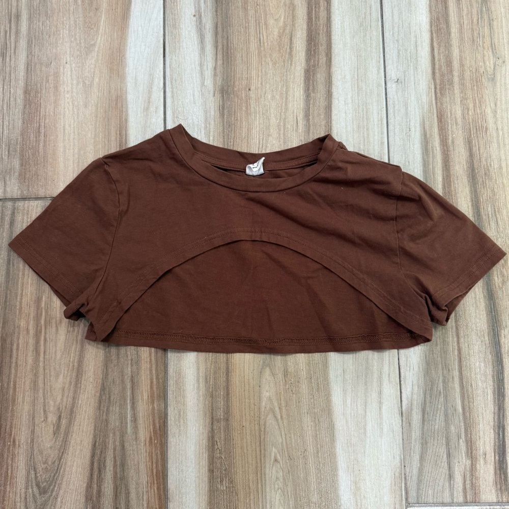 SHEIN Chocolate Brown Crop Top
